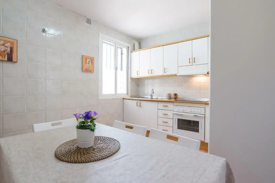 Apartamentos Marmoles Malaga Apartment