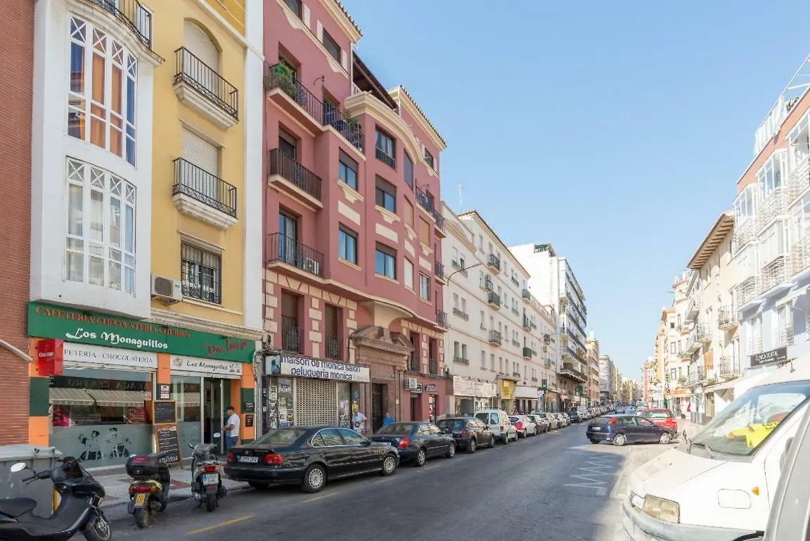 Apartamentos Marmoles Malaga Apartment